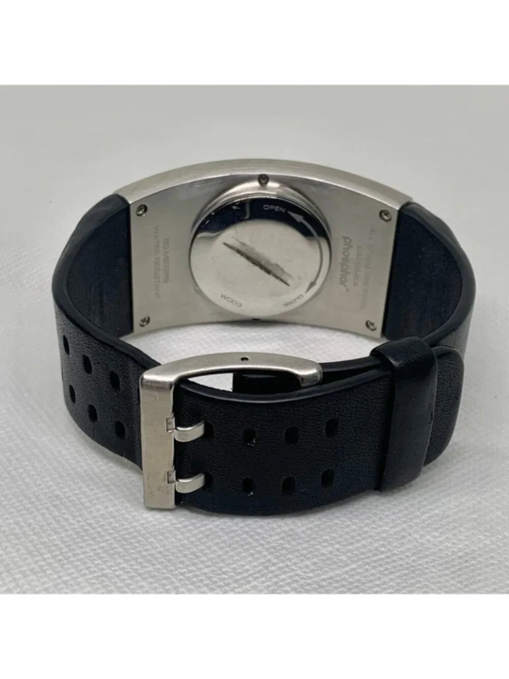 Phosphor World Time WC03 E-ink Original men digital watch 50MWR running